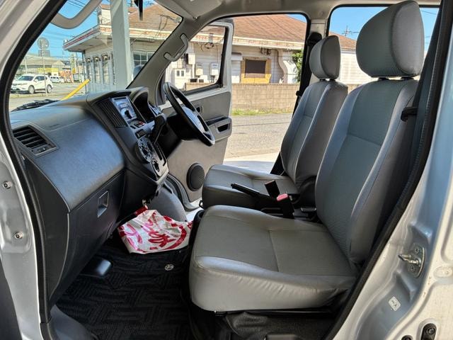 Toyota TOWNACE VAN 2014 — фото автомобиля 1
