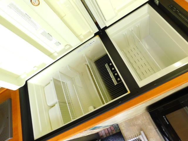 Миниатюра 12