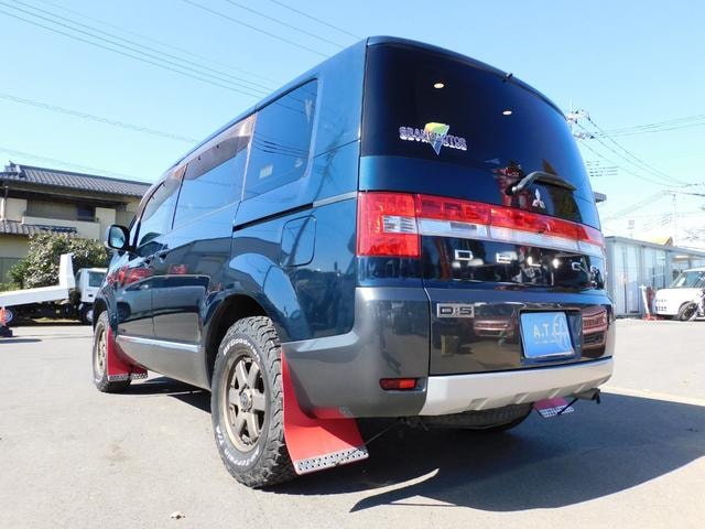 Миниатюра 56
