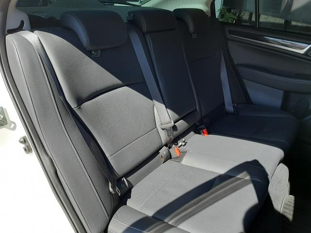 Subaru LEGACY B4 2018 — фото автомобиля 1