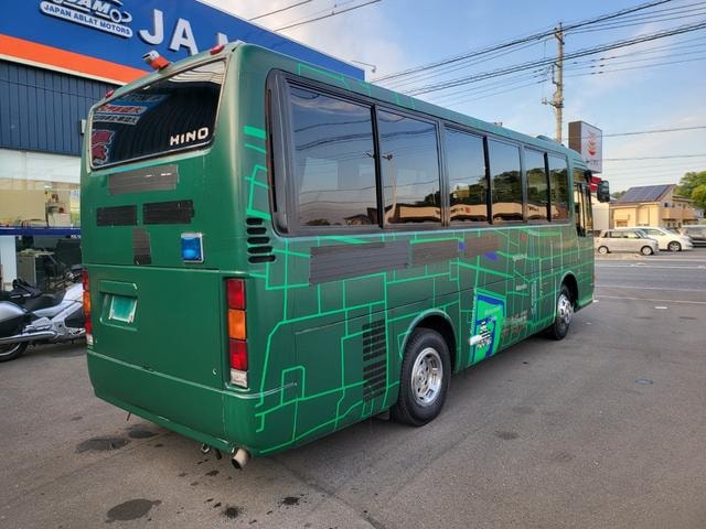Миниатюра 12