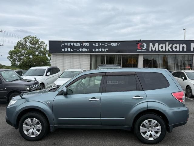 Subaru FORESTER 2011 — фото автомобиля 1