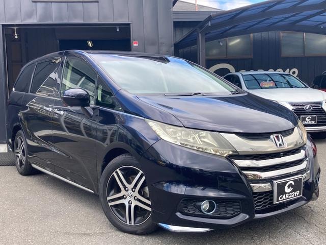 Honda ODYSSEY 2015 — фото автомобиля 1
