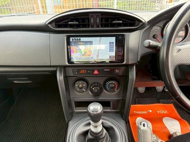 Миниатюра 28