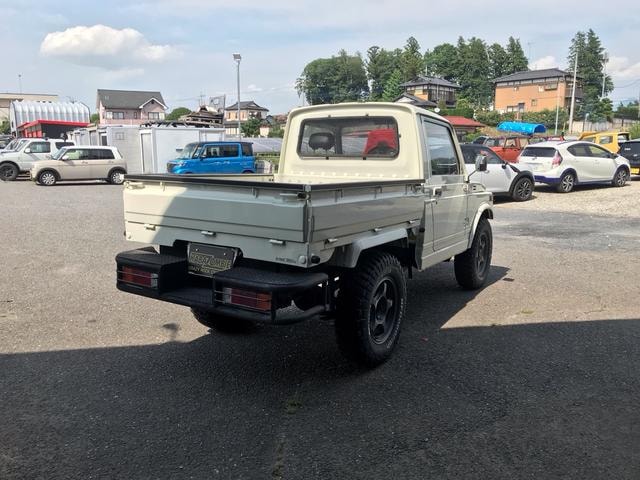 Миниатюра 12