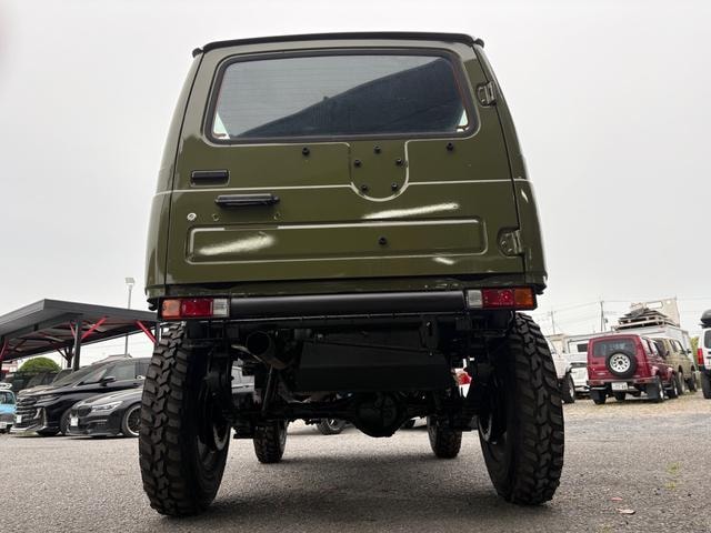 Миниатюра 17