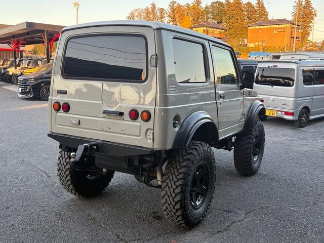 Миниатюра 11