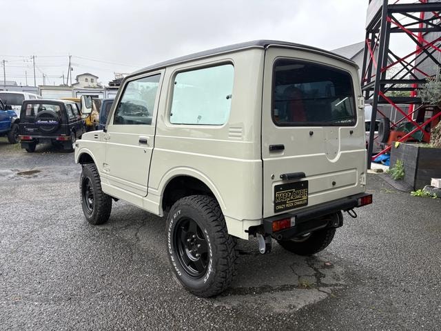 Миниатюра 18