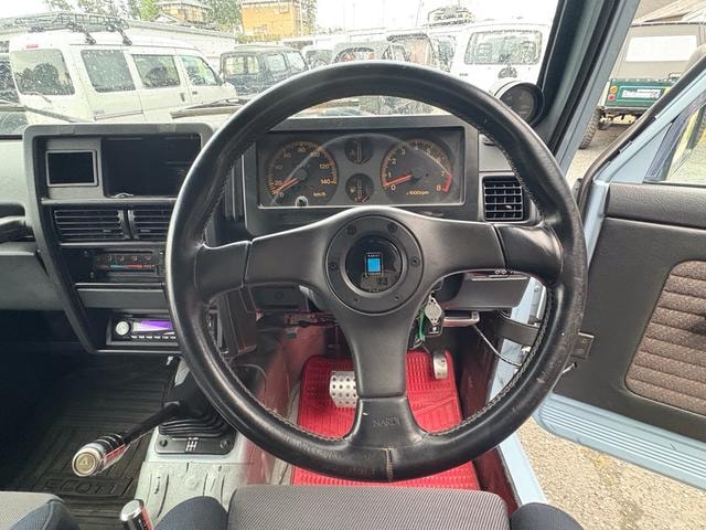Миниатюра 28