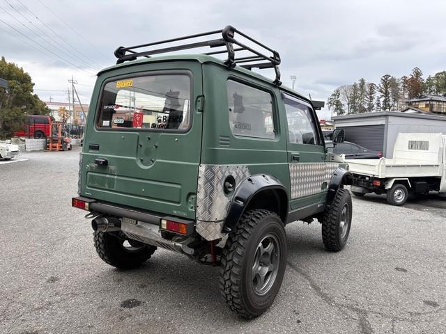 Миниатюра 12