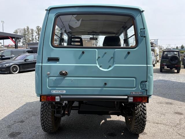 Миниатюра 15