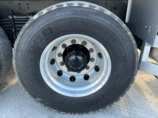 Миниатюра 28