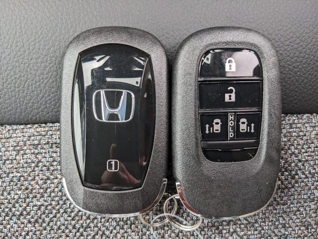 Honda FREED 2026 — фото автомобиля 1