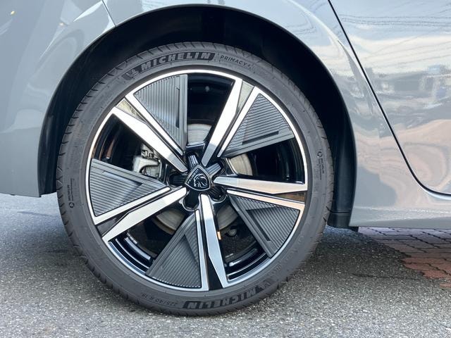 Миниатюра 11