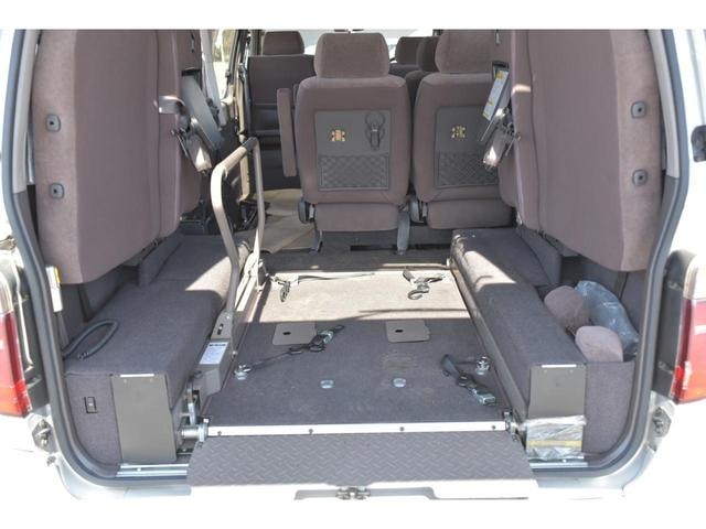 Toyota HIACE WAGON 2002 — фото автомобиля 1