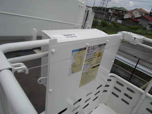 Миниатюра 32