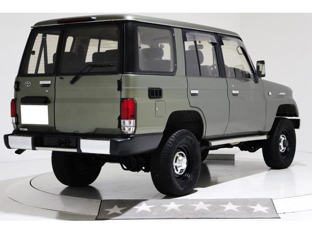 Миниатюра 14