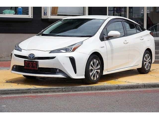 Toyota PRIUS 2019 — фото автомобиля 1