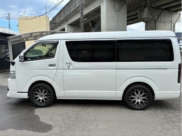 Миниатюра 12