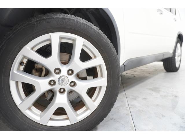 Nissan X-TRAIL 2013 — фото автомобиля 1