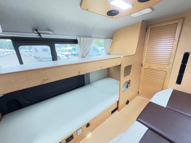 Миниатюра 63