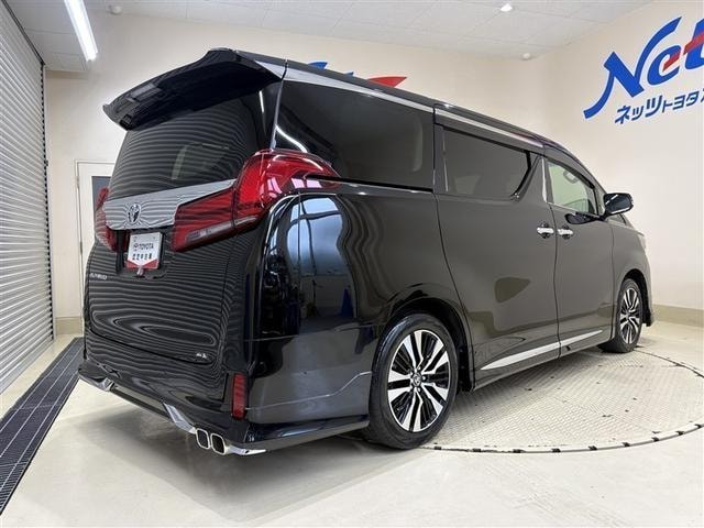 Toyota ALPHARD 2022 — фото автомобиля 1