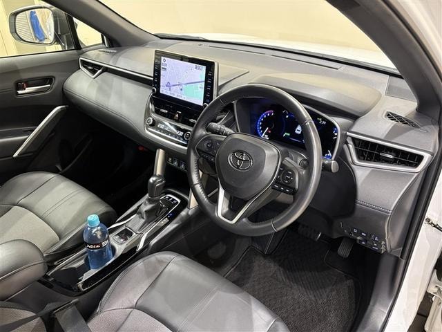 Toyota COROLLA CROSS 2021 — фото автомобиля 1