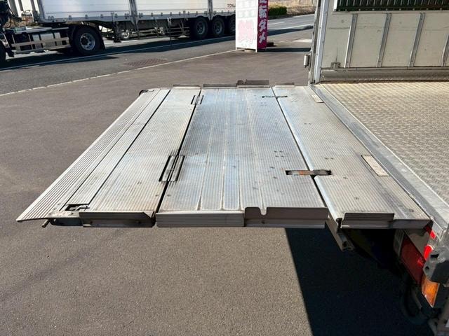 Миниатюра 30