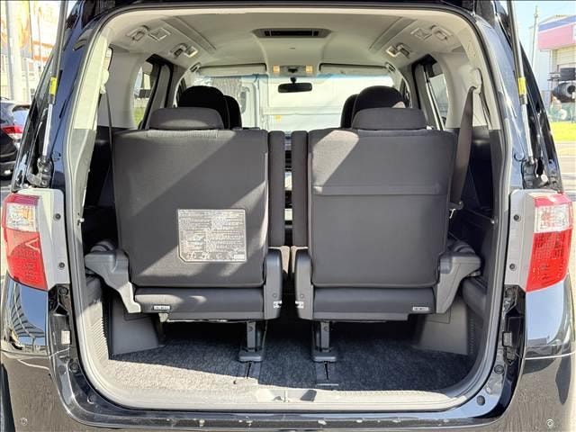 Toyota ALPHARD 2013 — фото автомобиля 1
