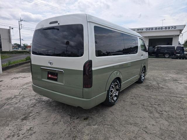 Миниатюра 18