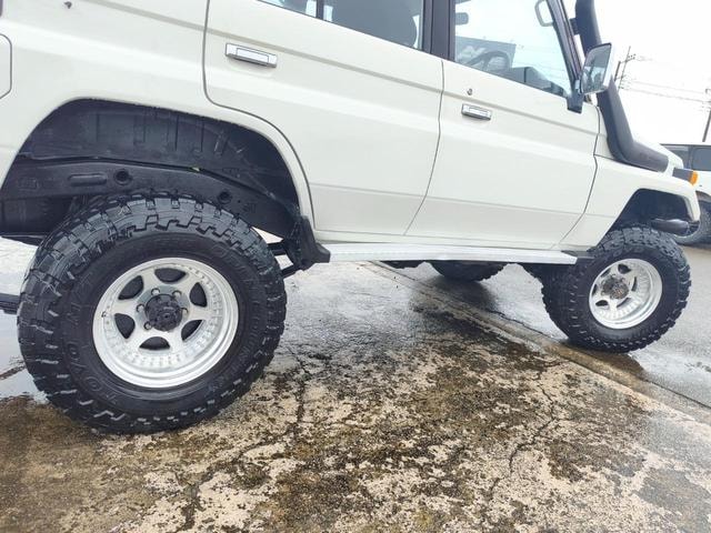 Миниатюра 30
