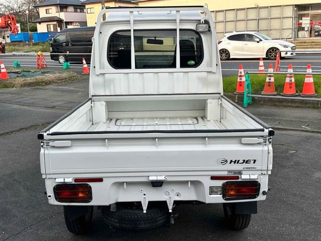 Миниатюра 18