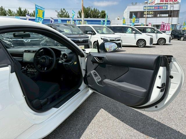 Миниатюра 12