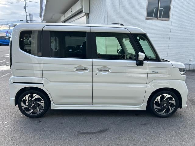 Suzuki SPACIA CUSTOM 2023 — фото автомобиля 1