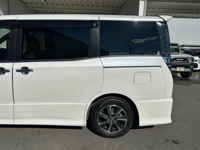 Миниатюра 19