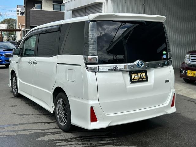 Миниатюра 11