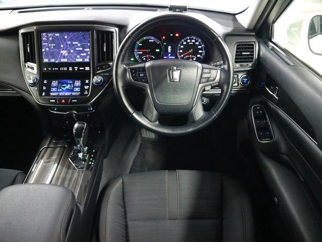 Toyota CROWN HYBRID 2014 — фото автомобиля 1