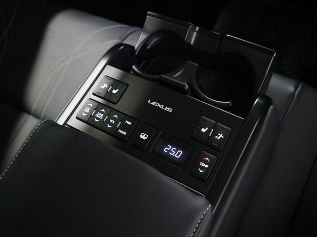 Lexus ES 2021 — фото автомобиля 1