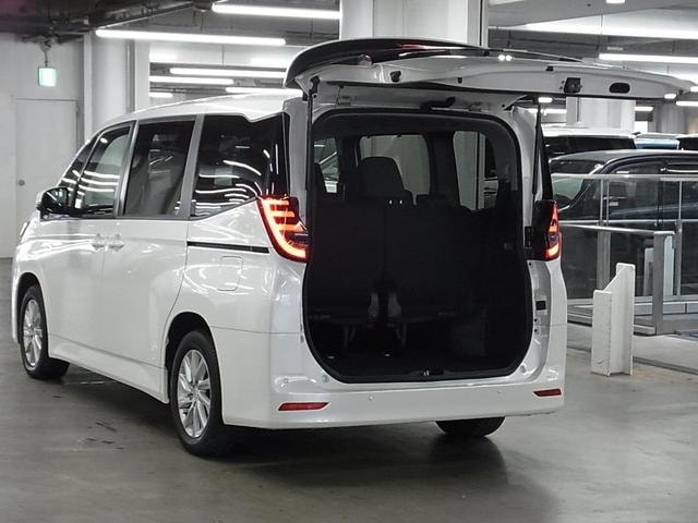 Миниатюра 28
