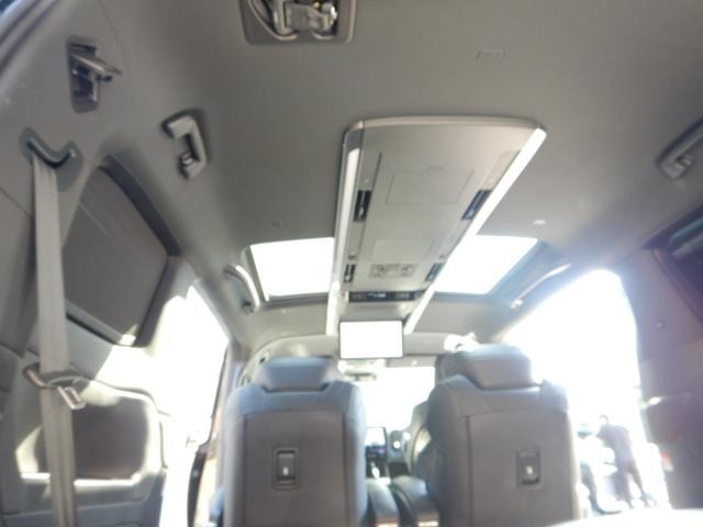 Toyota ALPHARD HYBRID 2025 — фото автомобиля 1