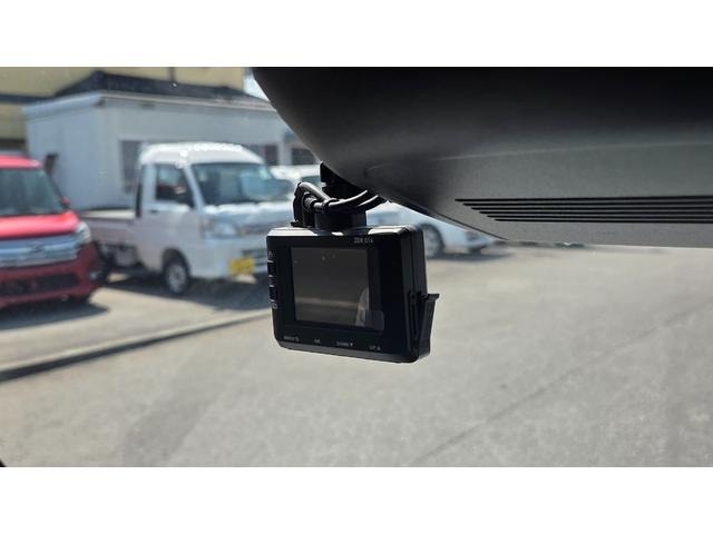Миниатюра 30