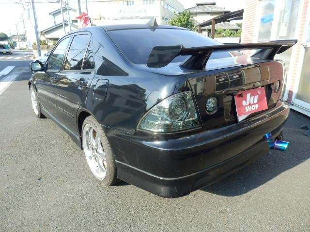 Миниатюра 9