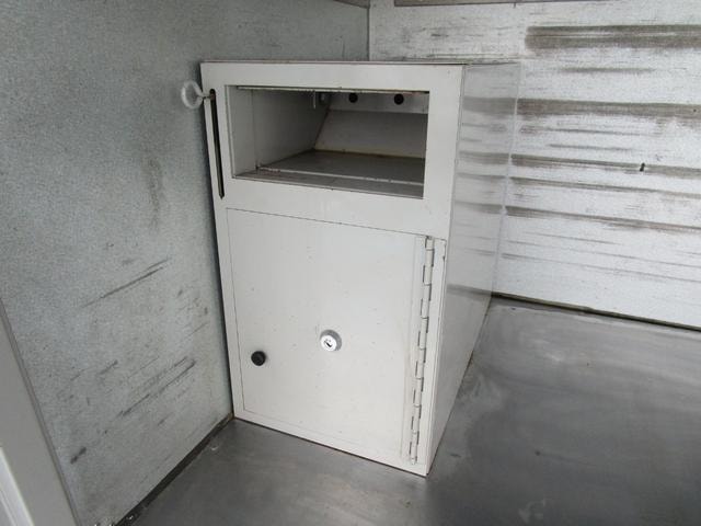 Миниатюра 16