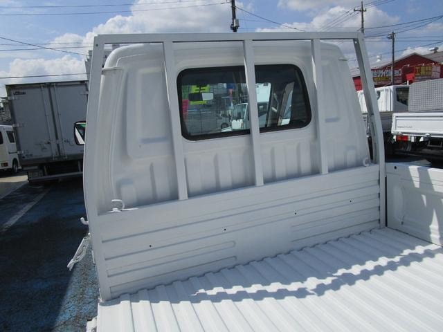Миниатюра 16