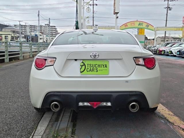 Миниатюра 12