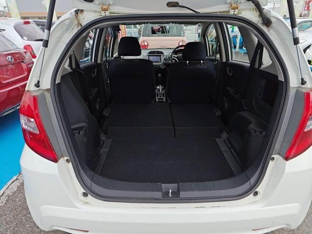 Honda FIT 2014 — фото автомобиля 1