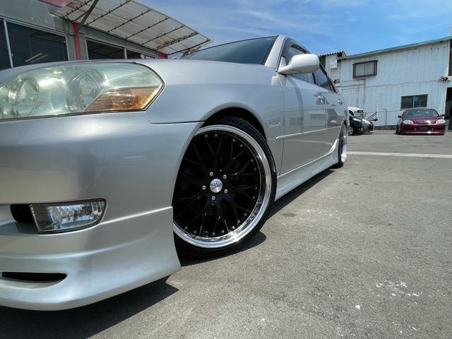 Toyota MARK II 2001 — фото автомобиля 1