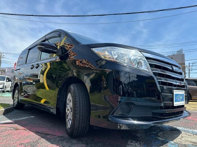 Toyota NOAH 2016 — фото автомобиля 1