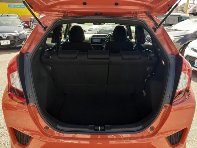 Honda FIT 2015 — фото автомобиля 1