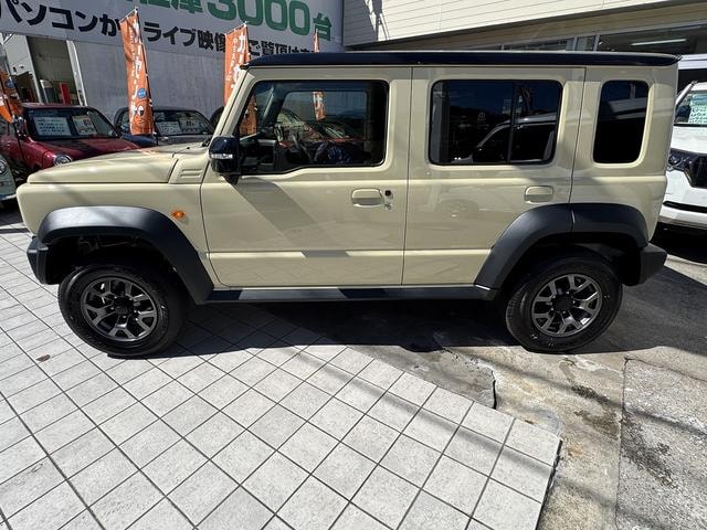 Suzuki JIMNY NOMADE 2026 — фото автомобиля 1